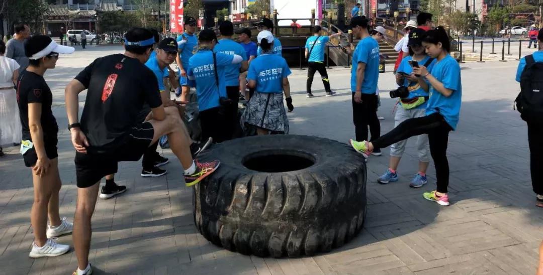 龍勝管開封運營中心贊助2019年第三屆中國大梁人魚跑者爭霸賽 龍勝管開封運營中心贊助2019年第三屆中國大梁人魚跑者爭霸賽