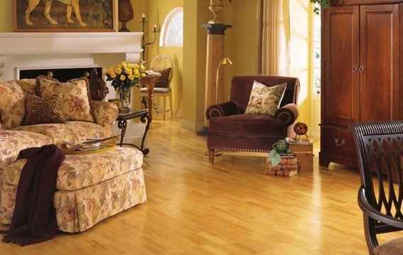 地暖上面鋪什么好？是選擇地板呢？還是瓷磚呢？