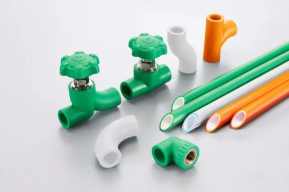 水管日豐好還是保利好?2點對比不分伯仲,不妨用它做選擇! 水管日豐好還是保利好?2點對比不分伯仲,不妨用它做選擇!